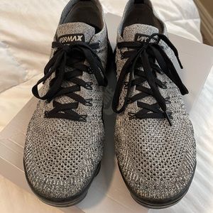 Nike Oreo Vapormax Flynit